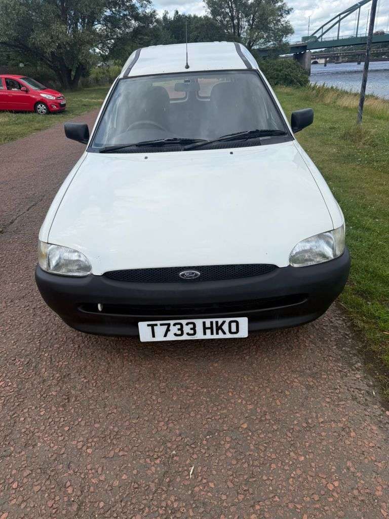 1999 FORD ESCORT 1999 FORD ESCORT