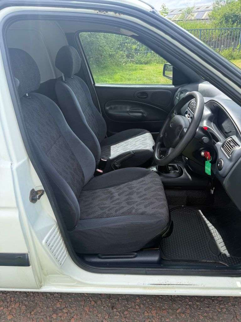 1999 FORD ESCORT 1999 FORD ESCORT