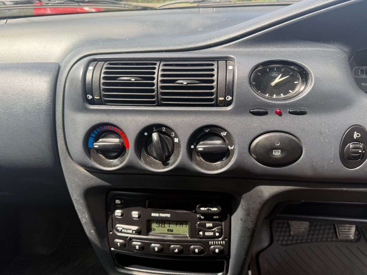 1999 FORD ESCORT 1999 FORD ESCORT