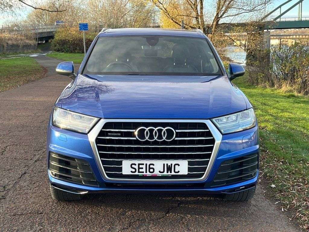 A 2016 AUDI Q7 3.0 TDI V6 S line SUV 5dr Diesel Tiptronic quattro Euro 6 (s/s) (272 ps) 21 A 2016 AUDI Q7 3.0 TDI V6 S line SUV 5dr Diesel Tiptronic quattro Euro 6 (s/s) (272 ps) 21