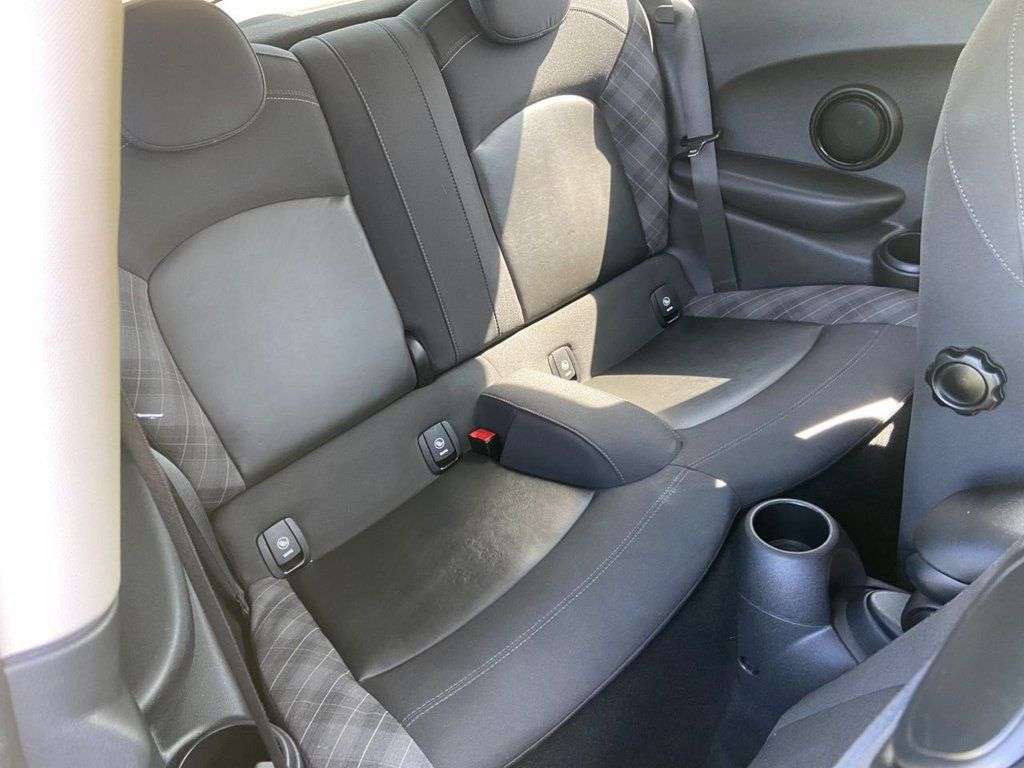 2017 MINI HATCH 2017 MINI HATCH