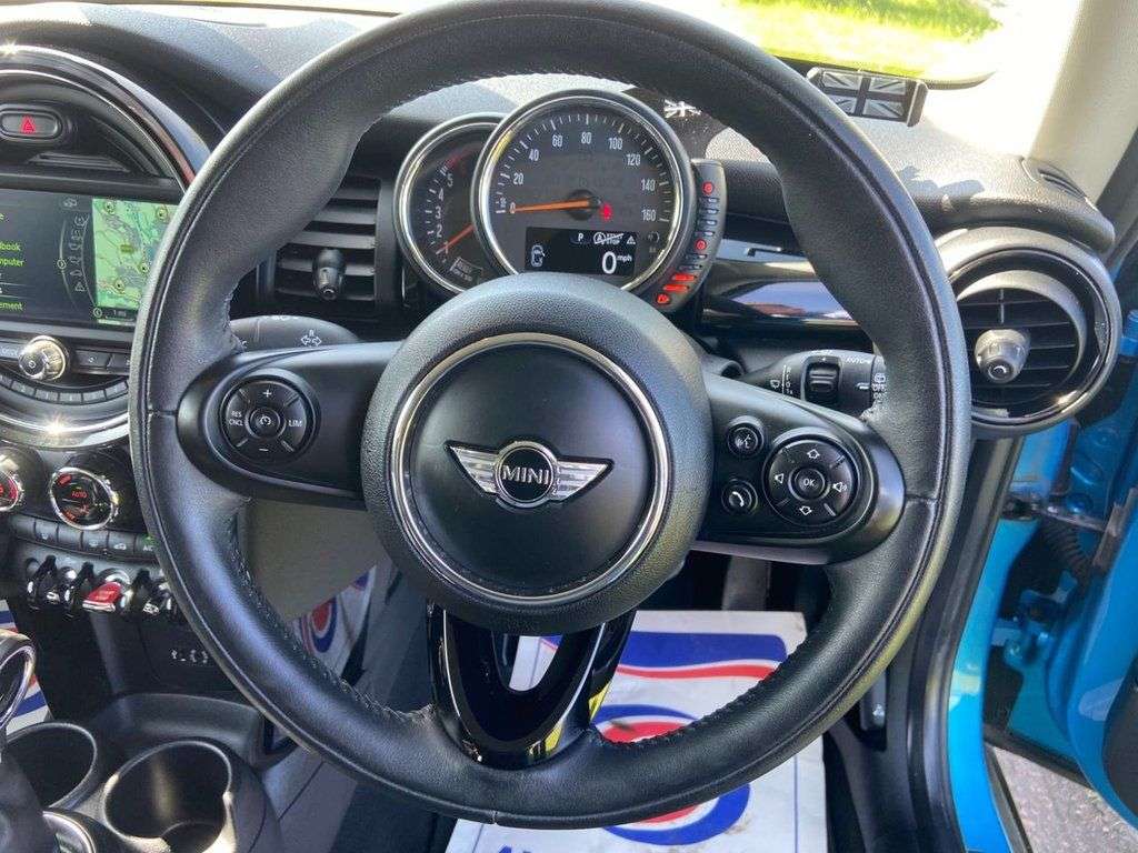2017 MINI HATCH 2017 MINI HATCH
