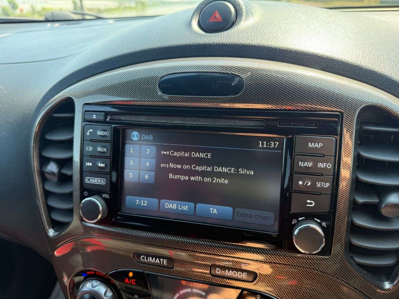 2015 NISSAN JUKE 2015 NISSAN JUKE