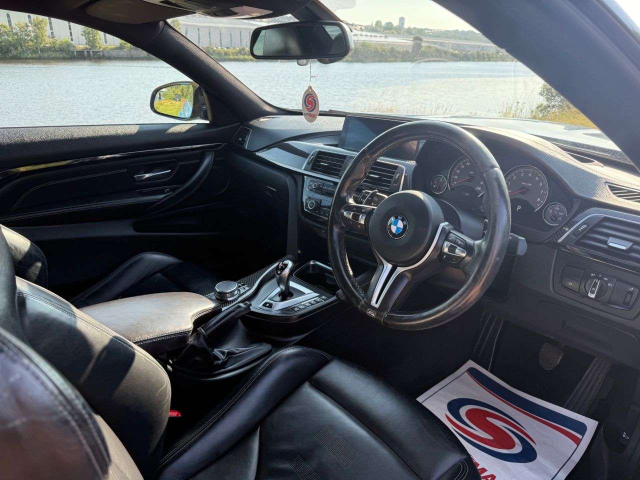 2018 BMW M4 2018 BMW M4