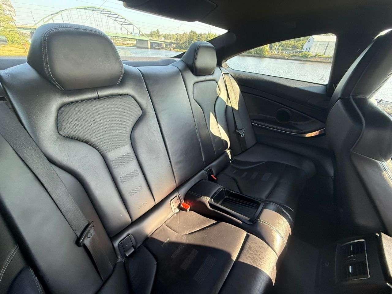 2018 BMW M4 2018 BMW M4