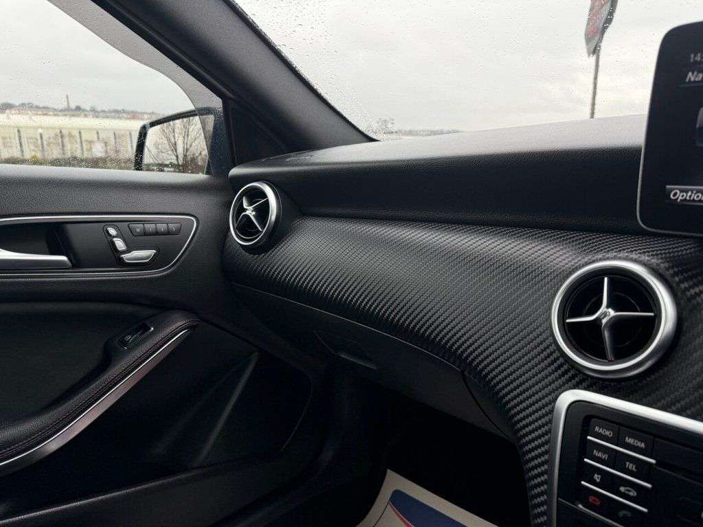 2017 MERCEDES-BENZ A-CLASS 2017 MERCEDES-BENZ A-CLASS