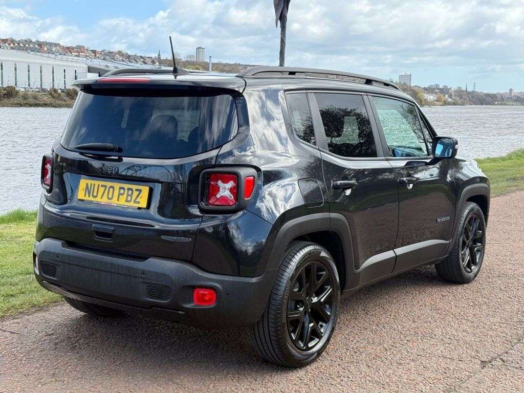 A 2021 JEEP RENEGADE 1.0 GSE T3 Night Eagle SUV 5dr Petrol Manual Euro 6 (s/s) (120 ps) ***APPLE A 2021 JEEP RENEGADE 1.0 GSE T3 Night Eagle SUV 5dr Petrol Manual Euro 6 (s/s) (120 ps) ***APPLE