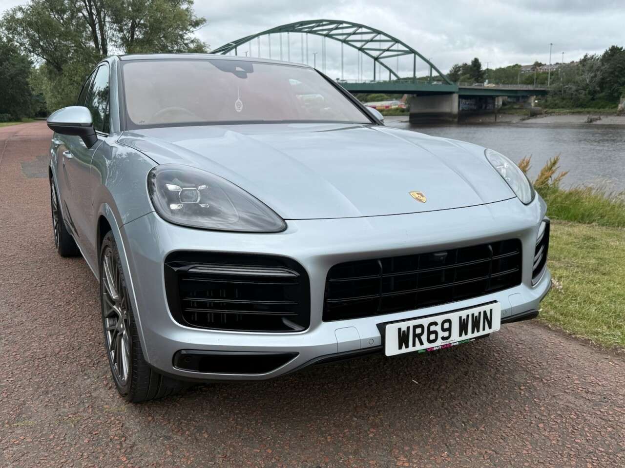 2019 PORSCHE CAYENNE 2019 PORSCHE CAYENNE