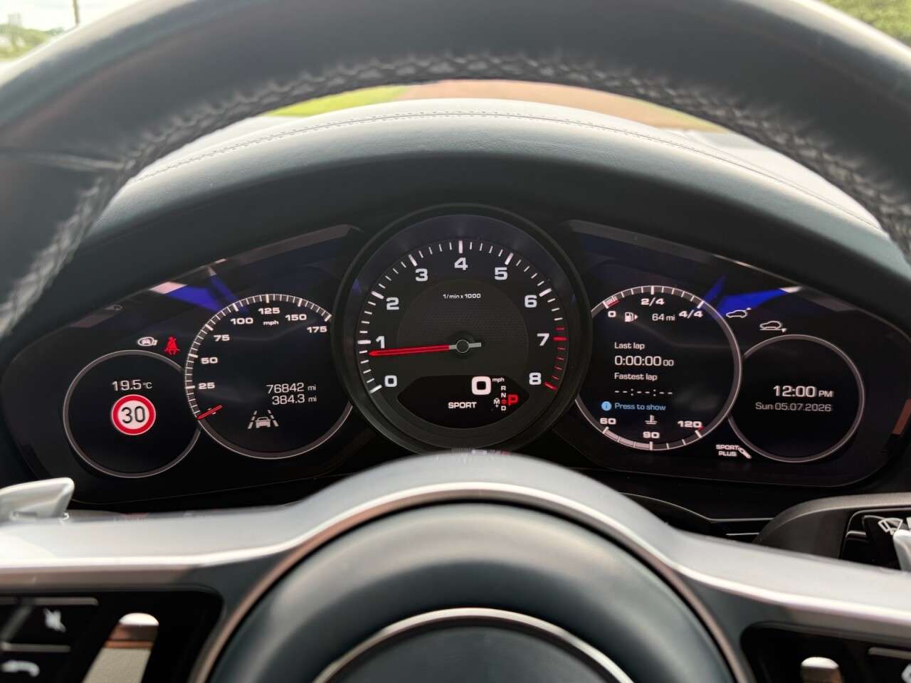2019 PORSCHE CAYENNE 2019 PORSCHE CAYENNE