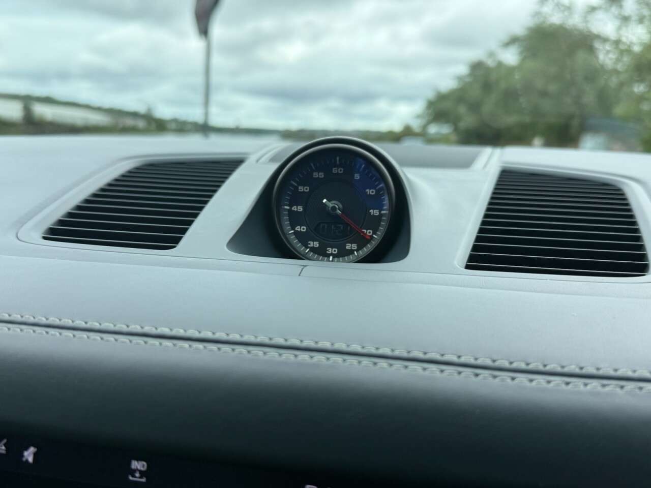 2019 PORSCHE CAYENNE 2019 PORSCHE CAYENNE