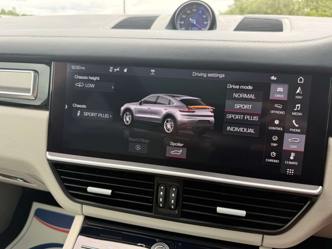 2019 PORSCHE CAYENNE 2019 PORSCHE CAYENNE