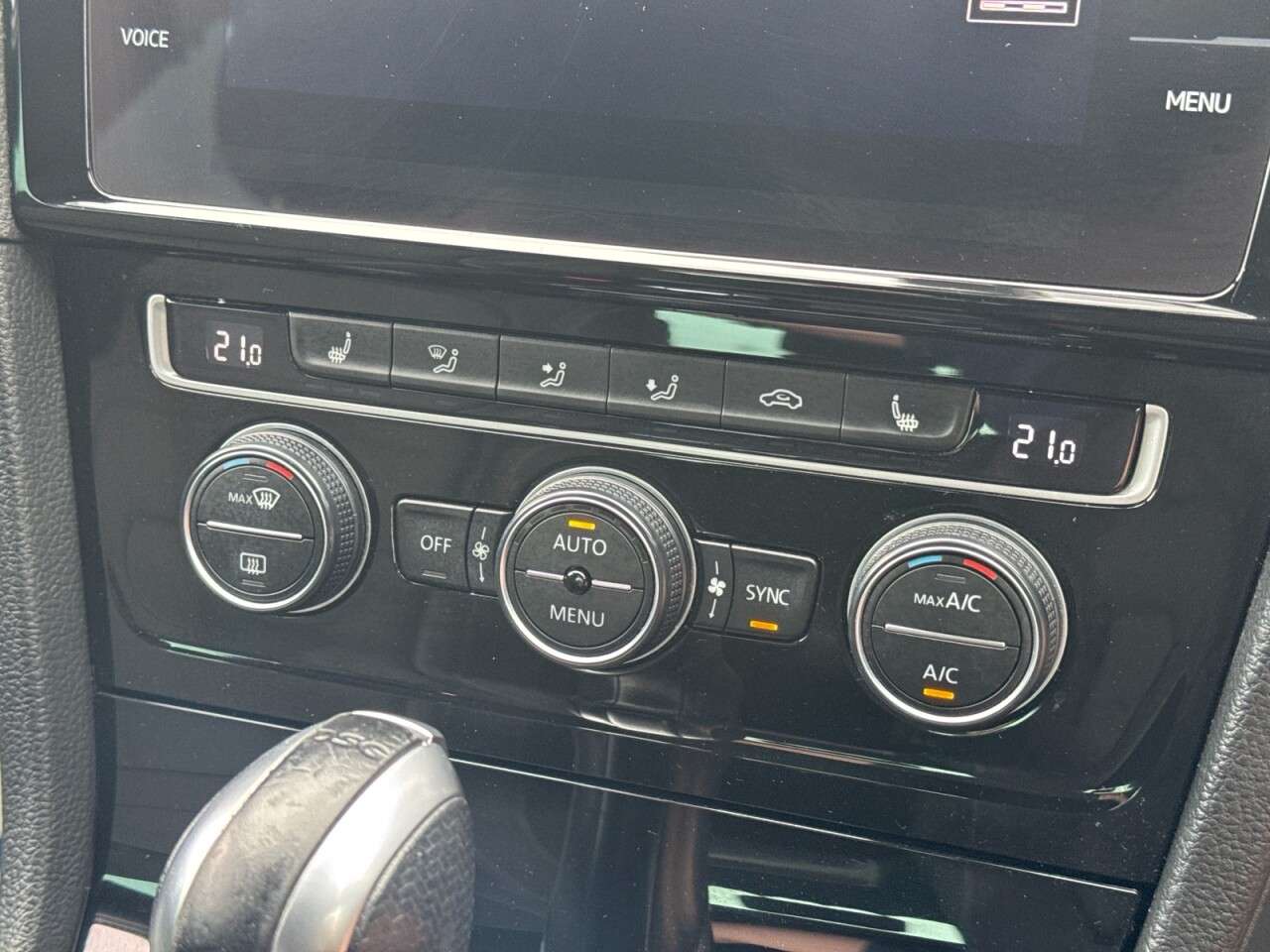 2019 VOLKSWAGEN GOLF 2019 VOLKSWAGEN GOLF