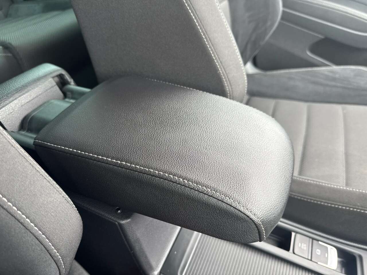 2019 VOLKSWAGEN GOLF 2019 VOLKSWAGEN GOLF