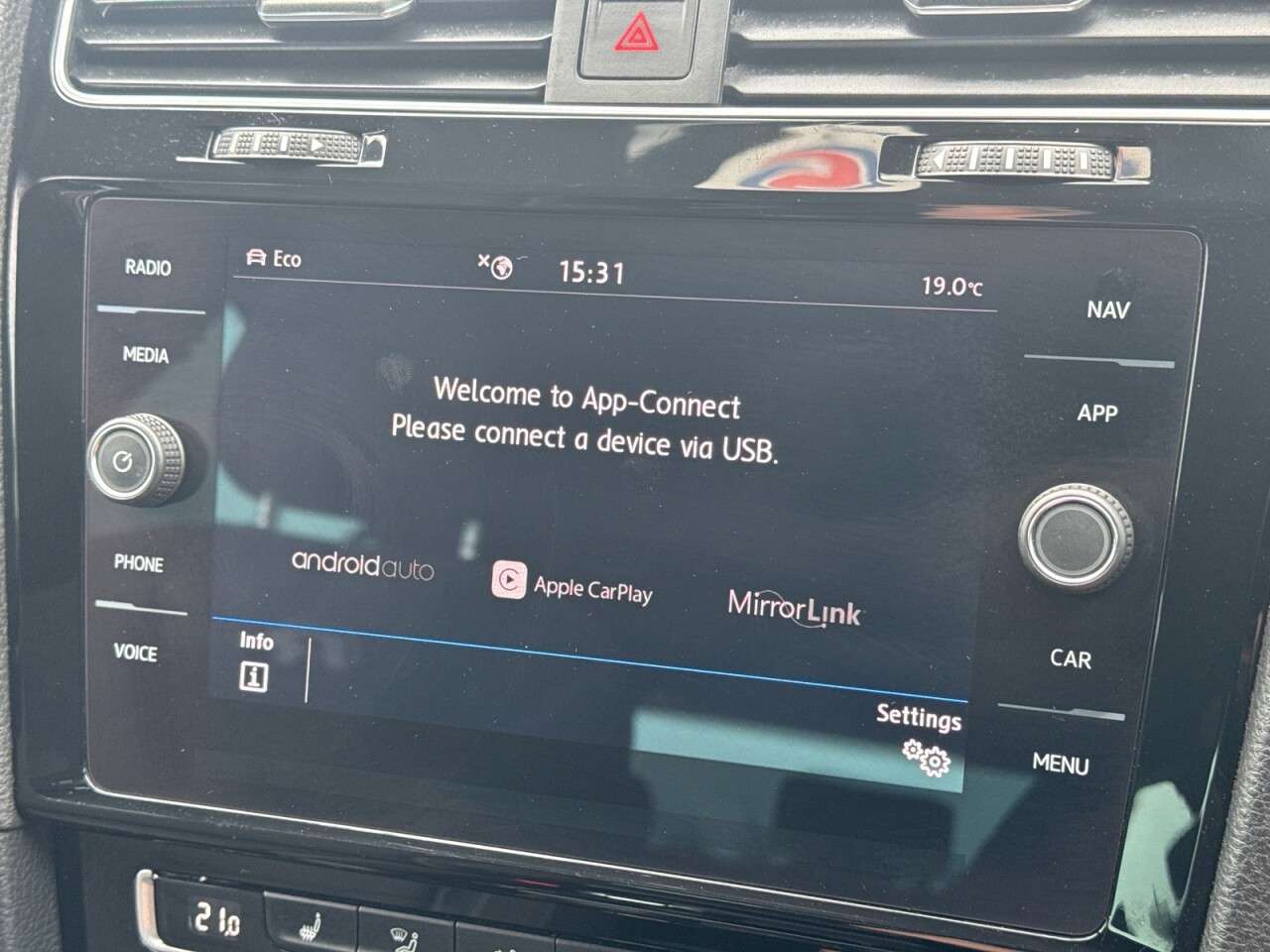 2019 VOLKSWAGEN GOLF 2019 VOLKSWAGEN GOLF