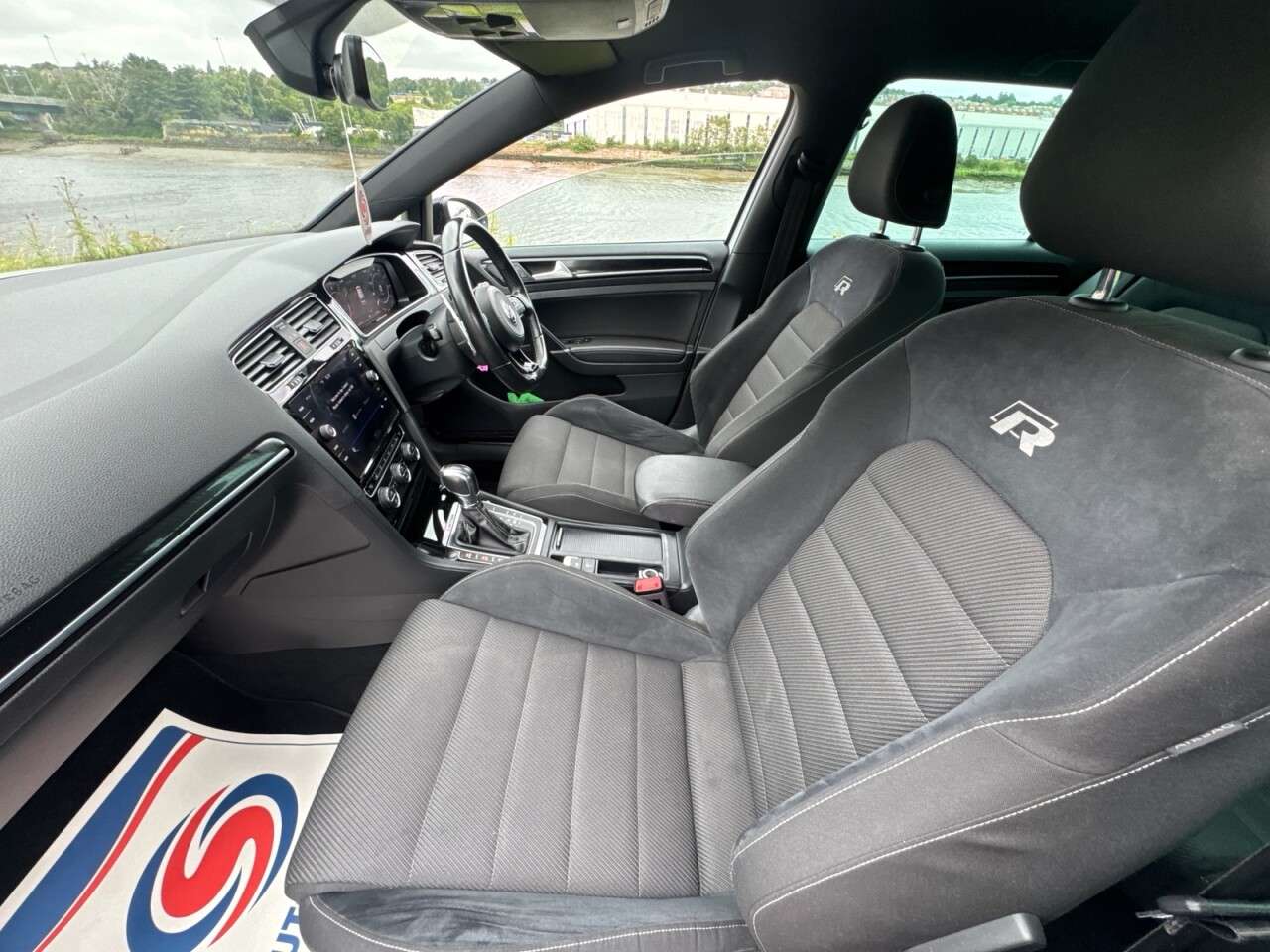 2019 VOLKSWAGEN GOLF 2019 VOLKSWAGEN GOLF