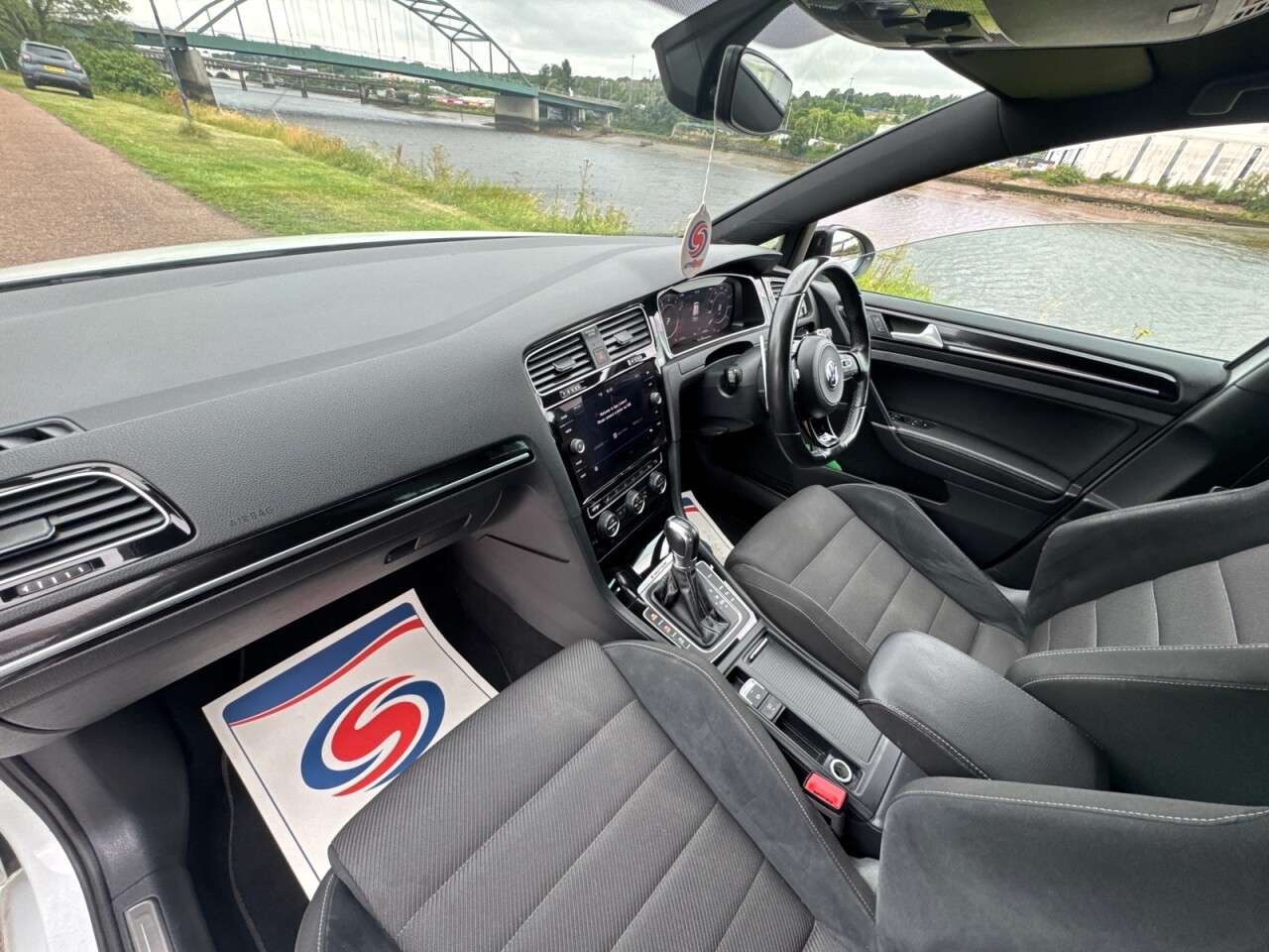 2019 VOLKSWAGEN GOLF 2019 VOLKSWAGEN GOLF