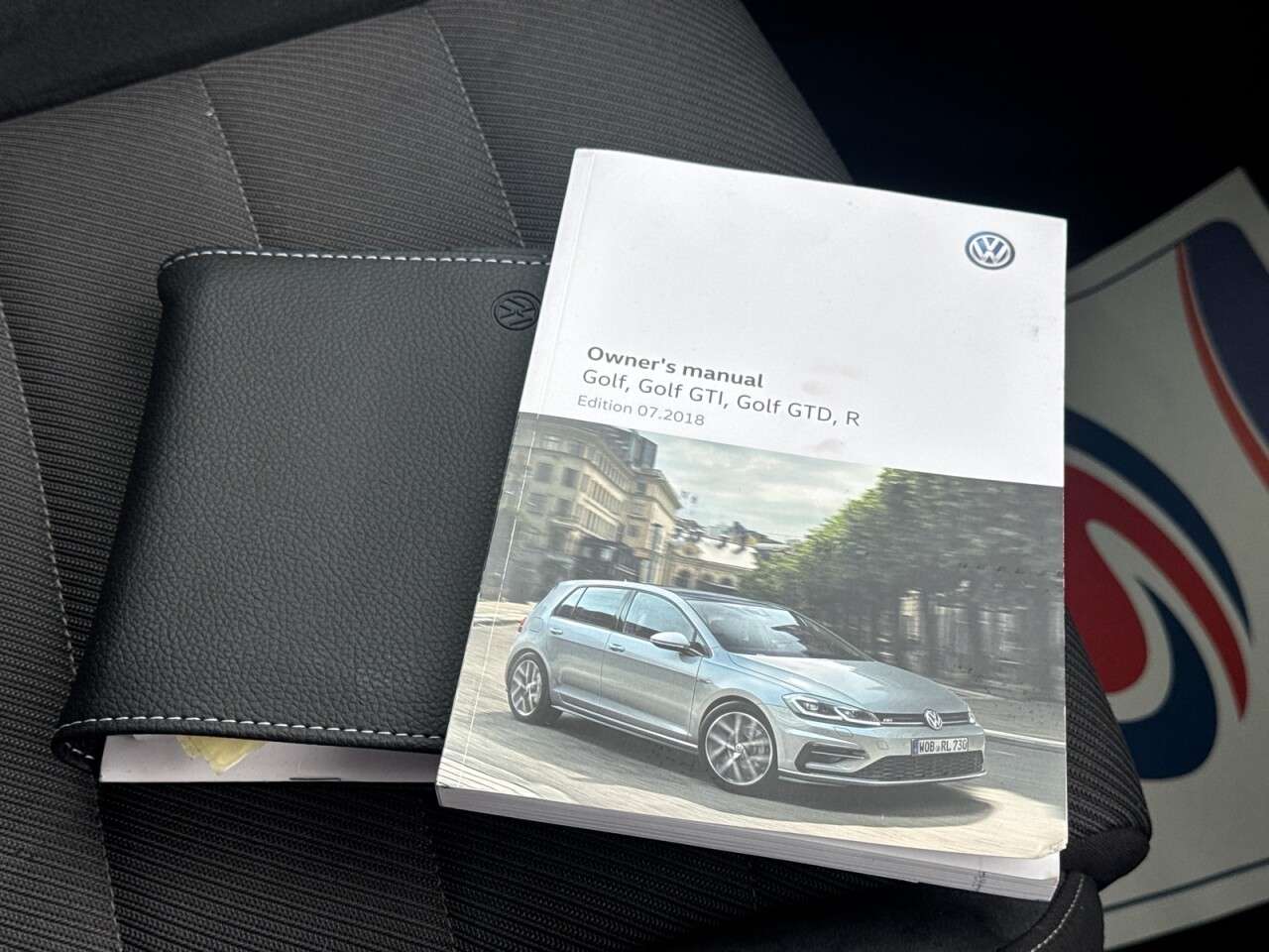 2019 VOLKSWAGEN GOLF 2019 VOLKSWAGEN GOLF