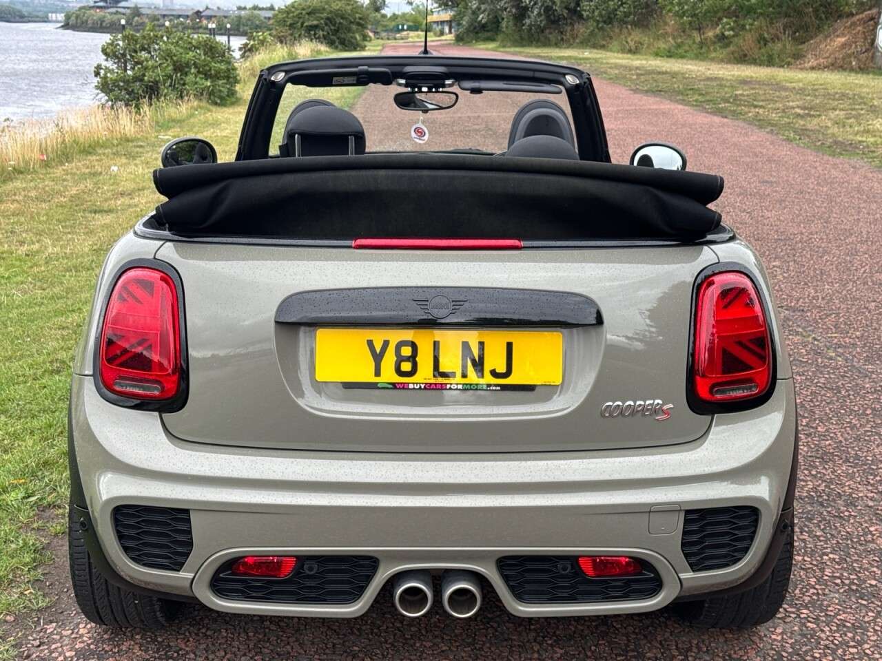 2017 MINI CONVERTIBLE 2017 MINI CONVERTIBLE