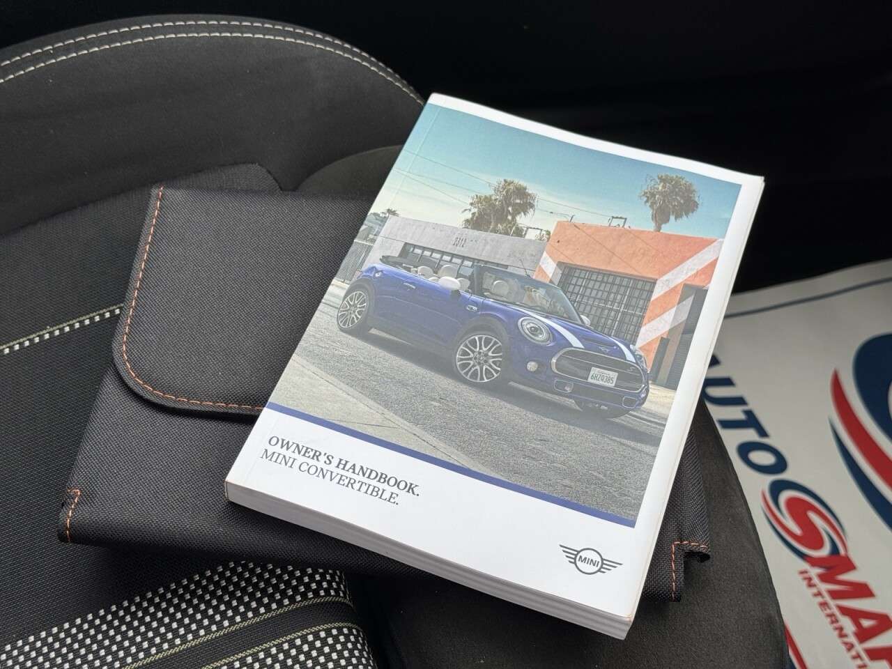 2017 MINI CONVERTIBLE 2017 MINI CONVERTIBLE