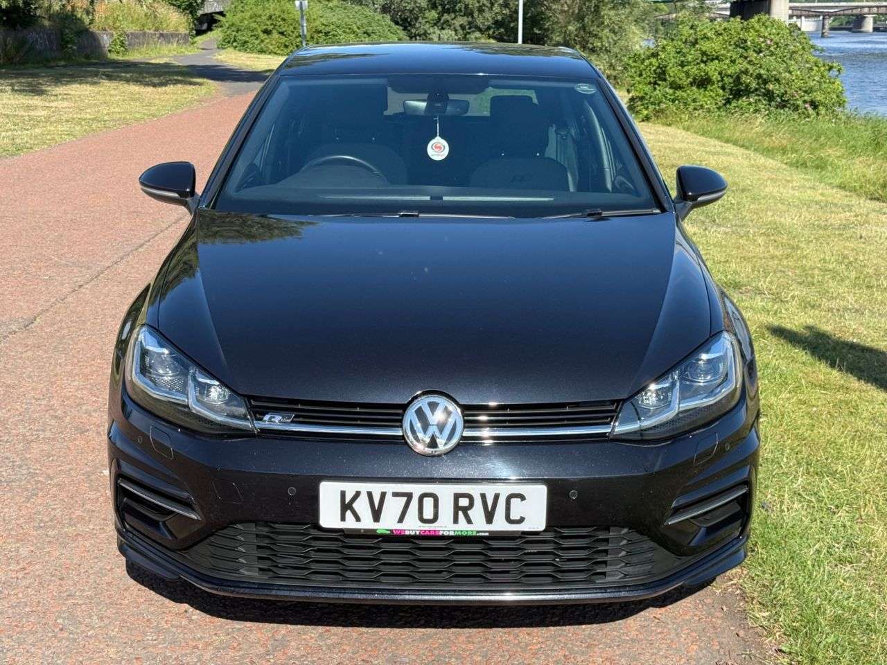 A 2020 VOLKSWAGEN GOLF 2.0 TDI R-Line Edition Hatchback 5dr Diesel DSG Euro 6 (s/s) (150 ps) **ADA A 2020 VOLKSWAGEN GOLF 2.0 TDI R-Line Edition Hatchback 5dr Diesel DSG Euro 6 (s/s) (150 ps) **ADA