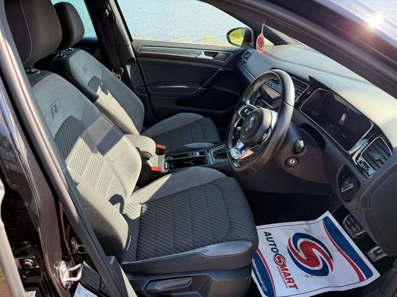 2020 VOLKSWAGEN GOLF 2020 VOLKSWAGEN GOLF