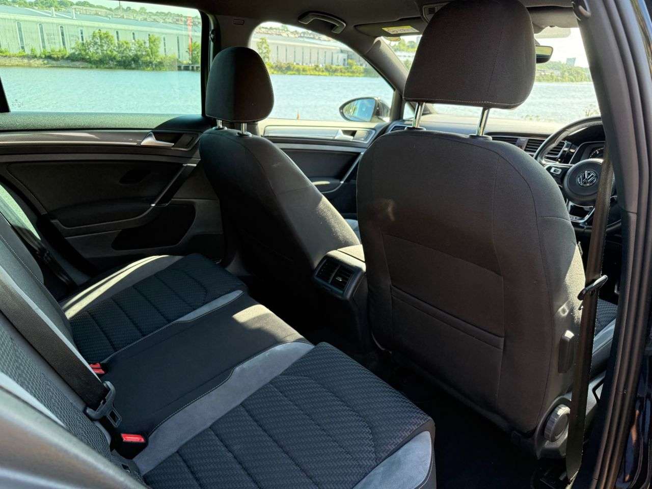 2020 VOLKSWAGEN GOLF 2020 VOLKSWAGEN GOLF