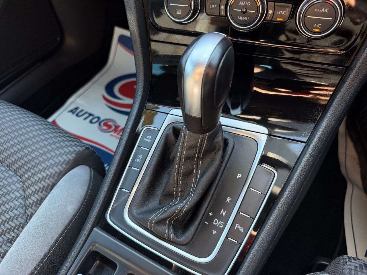 2020 VOLKSWAGEN GOLF 2020 VOLKSWAGEN GOLF