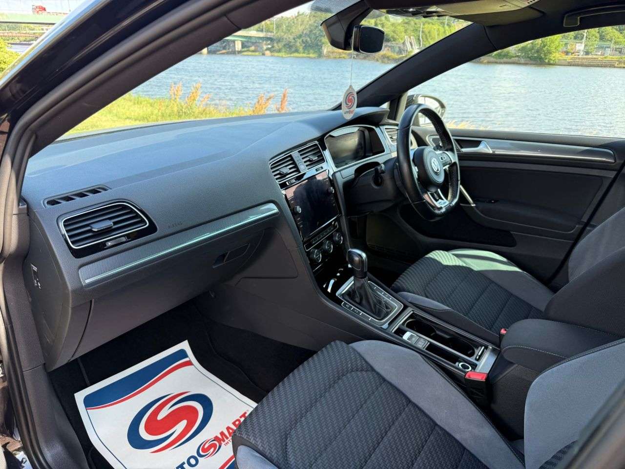 2020 VOLKSWAGEN GOLF 2020 VOLKSWAGEN GOLF