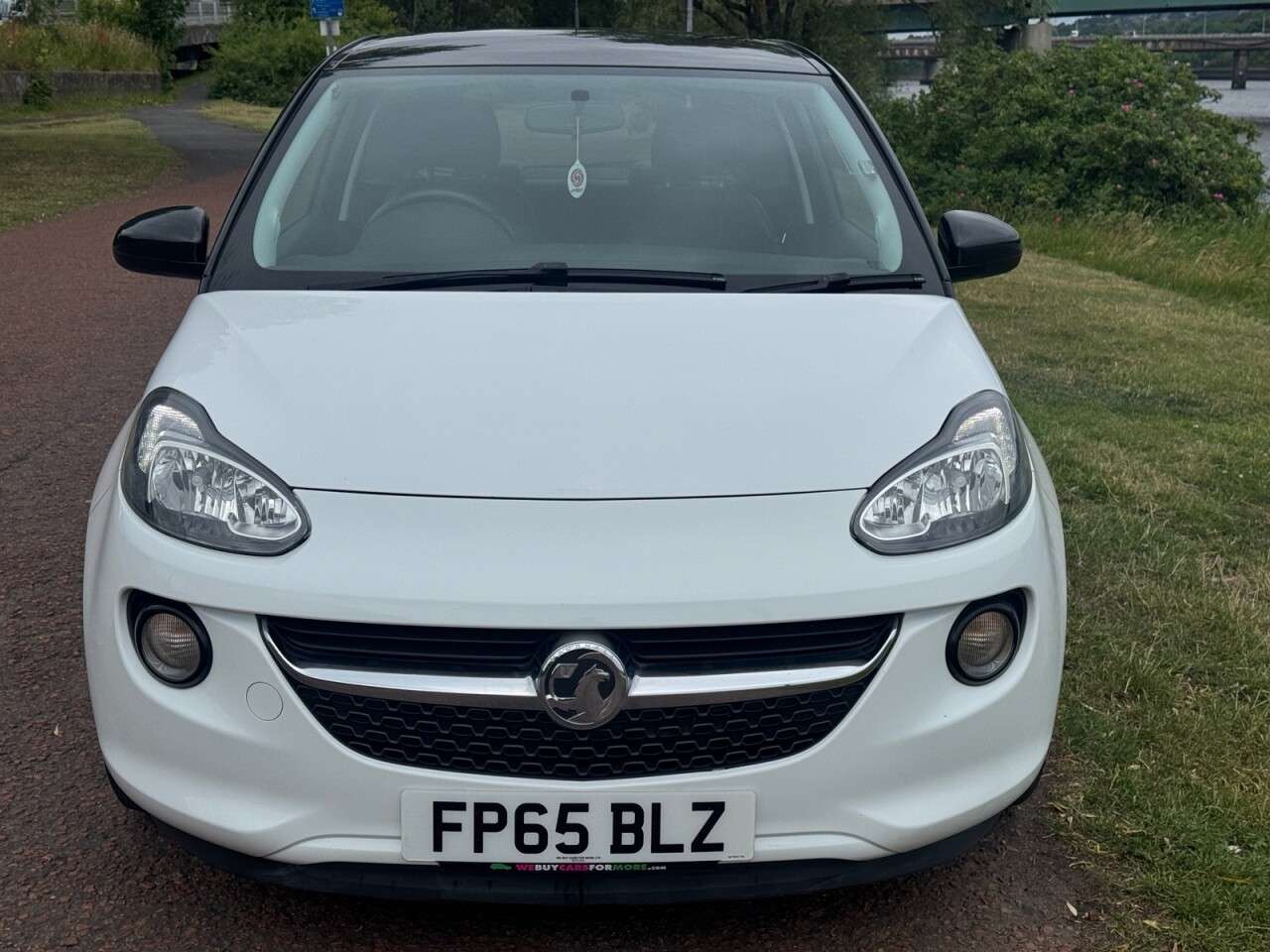 A 2015 VAUXHALL ADAM 1.4 16v SLAM Hatchback 3dr Petrol Manual Euro 5 (100 ps) **CRUISE CONTROL** A 2015 VAUXHALL ADAM 1.4 16v SLAM Hatchback 3dr Petrol Manual Euro 5 (100 ps) **CRUISE CONTROL**