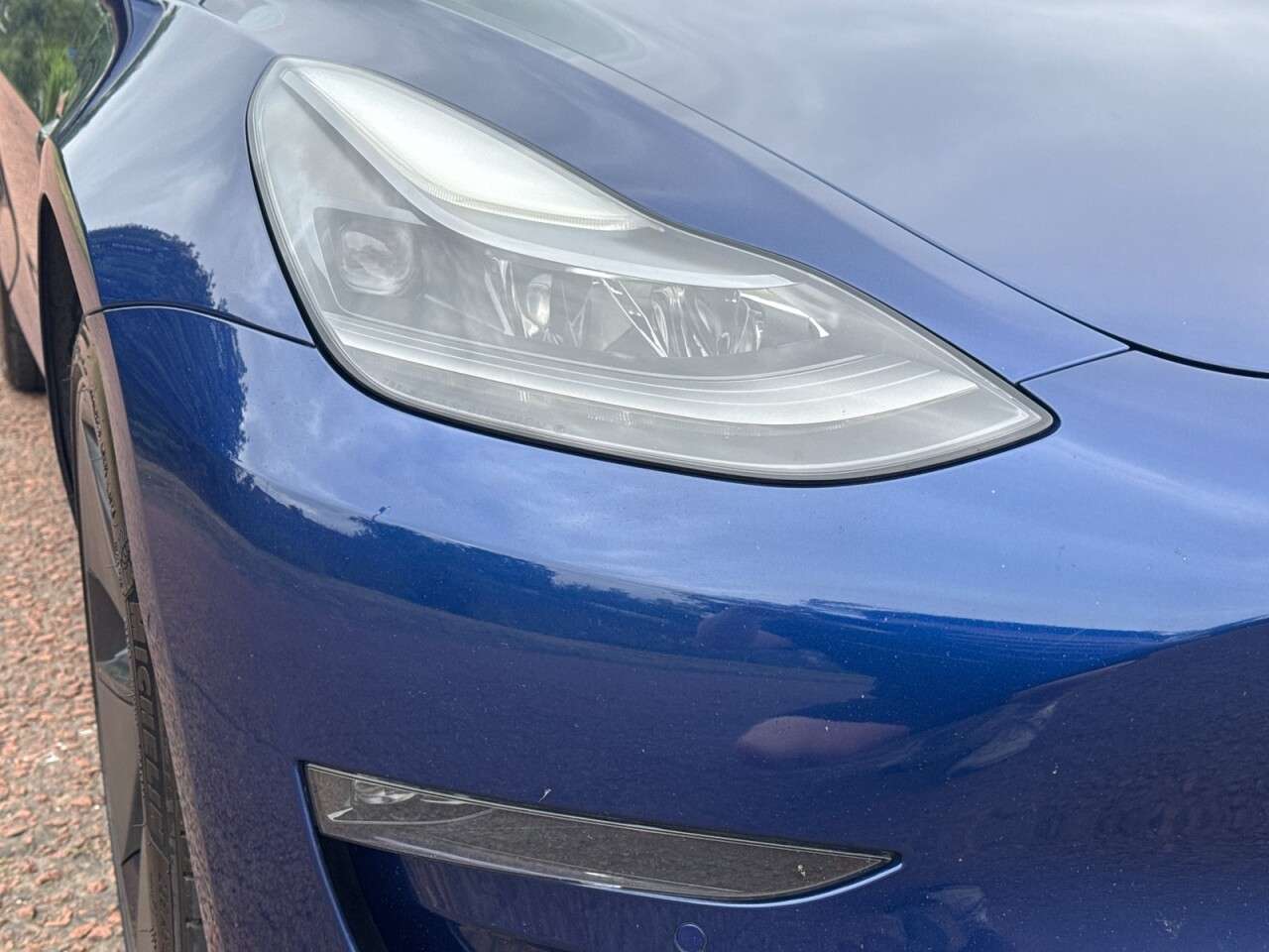 A 2021 TESLA MODEL 3 (Dual Motor) Long Range Saloon 4dr Electric Auto 4WDE (346 ps) **SAT NAV** A 2021 TESLA MODEL 3 (Dual Motor) Long Range Saloon 4dr Electric Auto 4WDE (346 ps) **SAT NAV**