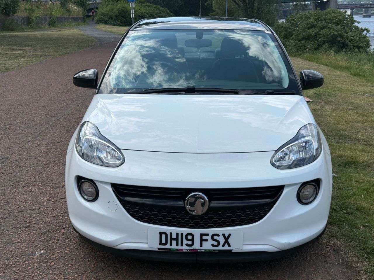 A 2019 VAUXHALL ADAM 1.2i ENERGISED Hatchback 3dr Petrol Manual Euro 6 (70 ps) **APPLE CARPLAY** A 2019 VAUXHALL ADAM 1.2i ENERGISED Hatchback 3dr Petrol Manual Euro 6 (70 ps) **APPLE CARPLAY**
