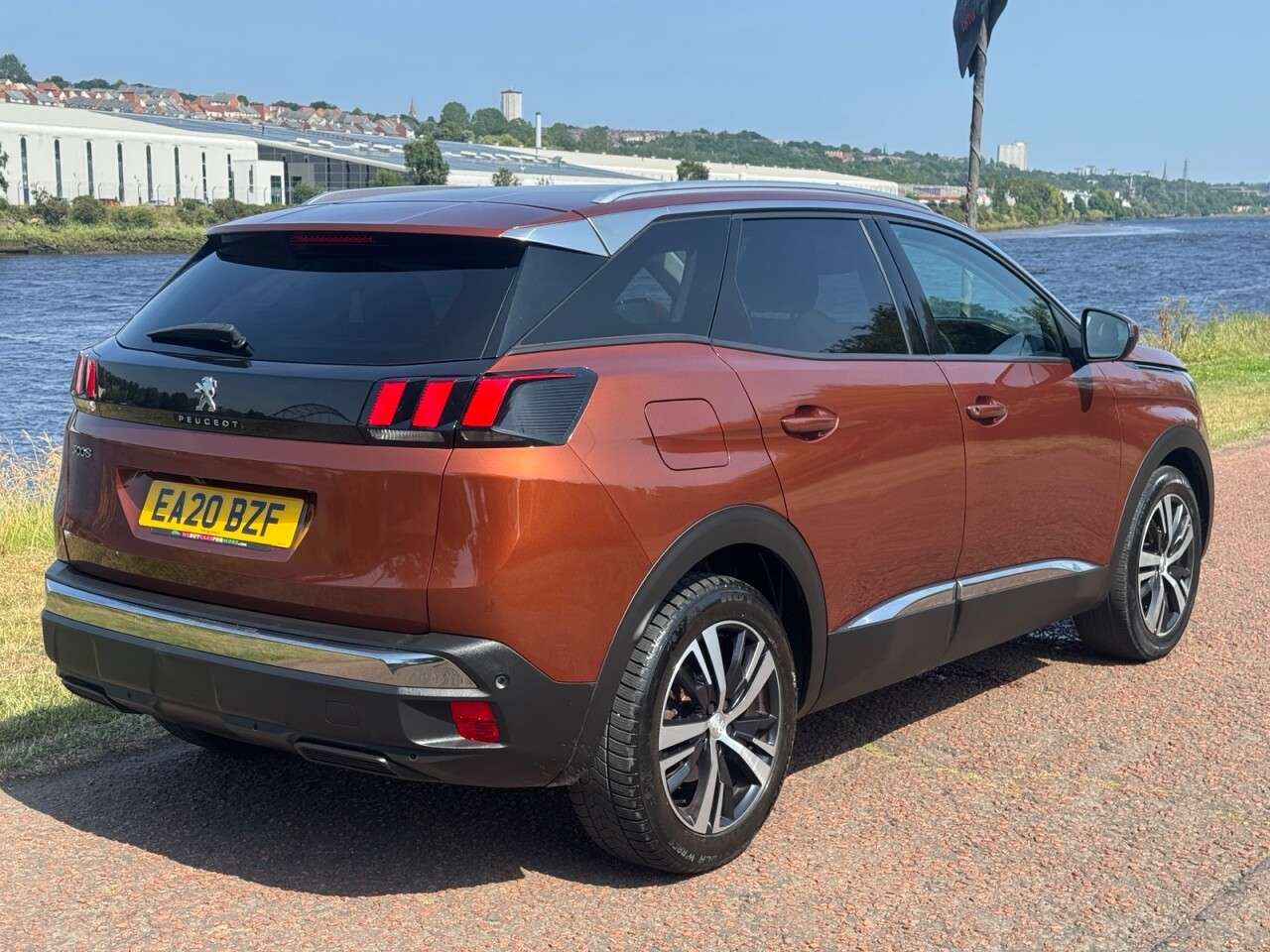 2020 PEUGEOT 3008 2020 PEUGEOT 3008