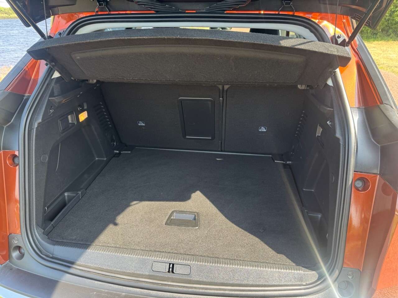2020 PEUGEOT 3008 2020 PEUGEOT 3008