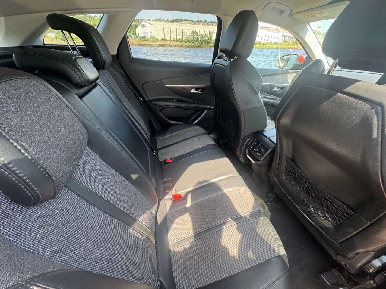 2020 PEUGEOT 3008 2020 PEUGEOT 3008