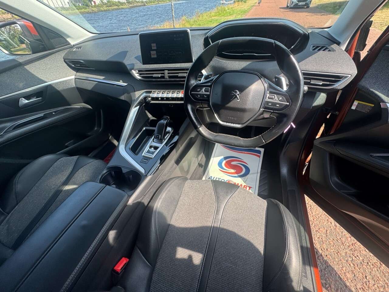2020 PEUGEOT 3008 2020 PEUGEOT 3008