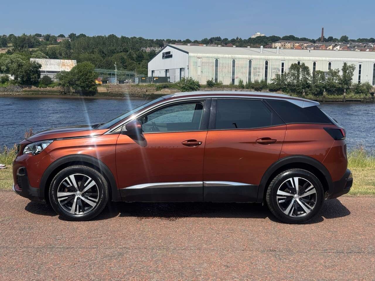 2020 PEUGEOT 3008 2020 PEUGEOT 3008
