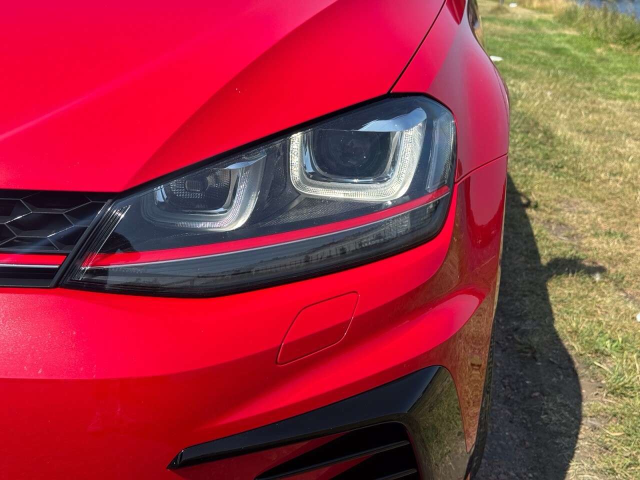 A 2017 VOLKSWAGEN GOLF 2.0 TSI BlueMotion Tech GTI Clubsport 40 Hatchback 3dr Petrol DSG Euro 6 (s A 2017 VOLKSWAGEN GOLF 2.0 TSI BlueMotion Tech GTI Clubsport 40 Hatchback 3dr Petrol DSG Euro 6 (s