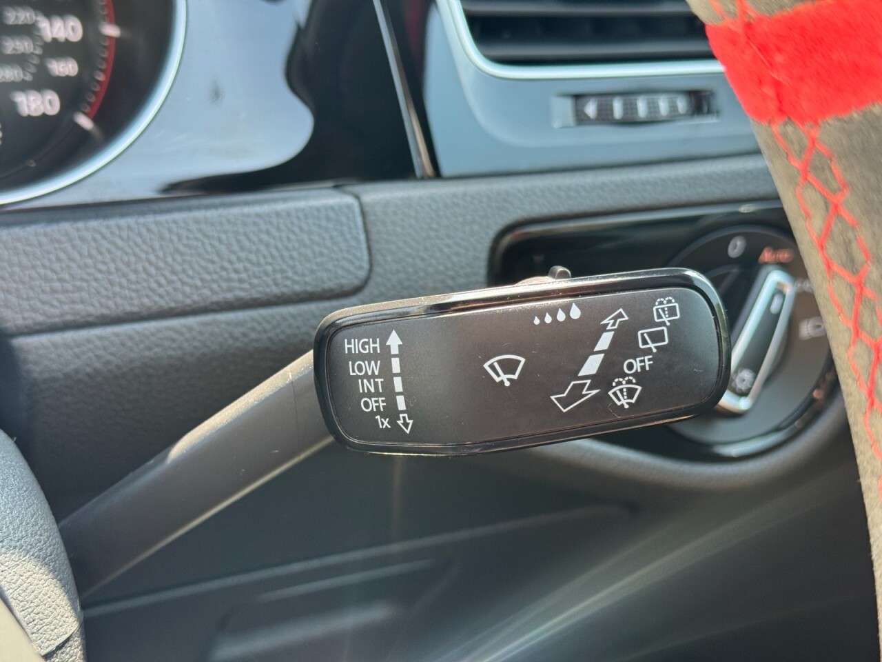 2017 VOLKSWAGEN GOLF 2017 VOLKSWAGEN GOLF