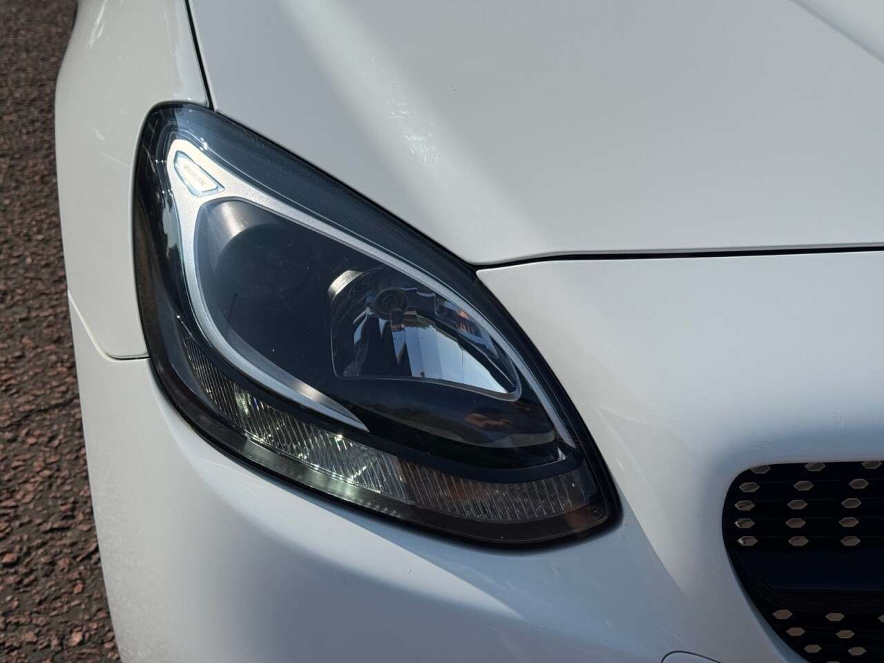 A 2016 MERCEDES-BENZ SLC 2.1 SLC250d AMG Line Convertible 2dr Diesel G-Tronic Euro 6 (s/s) (204 ps) A 2016 MERCEDES-BENZ SLC 2.1 SLC250d AMG Line Convertible 2dr Diesel G-Tronic Euro 6 (s/s) (204 ps)