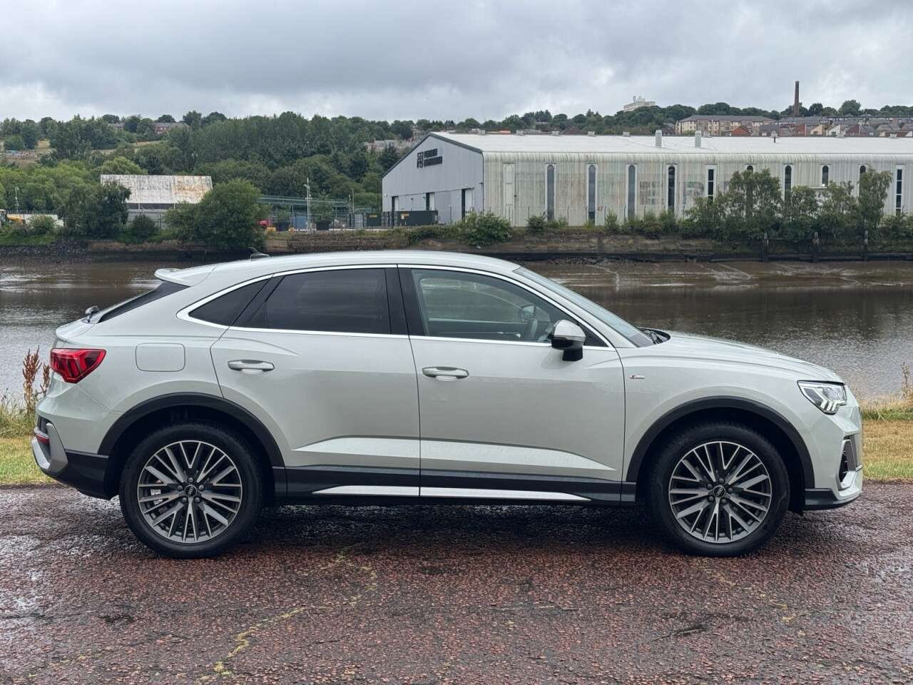 2022 AUDI Q3 2022 AUDI Q3
