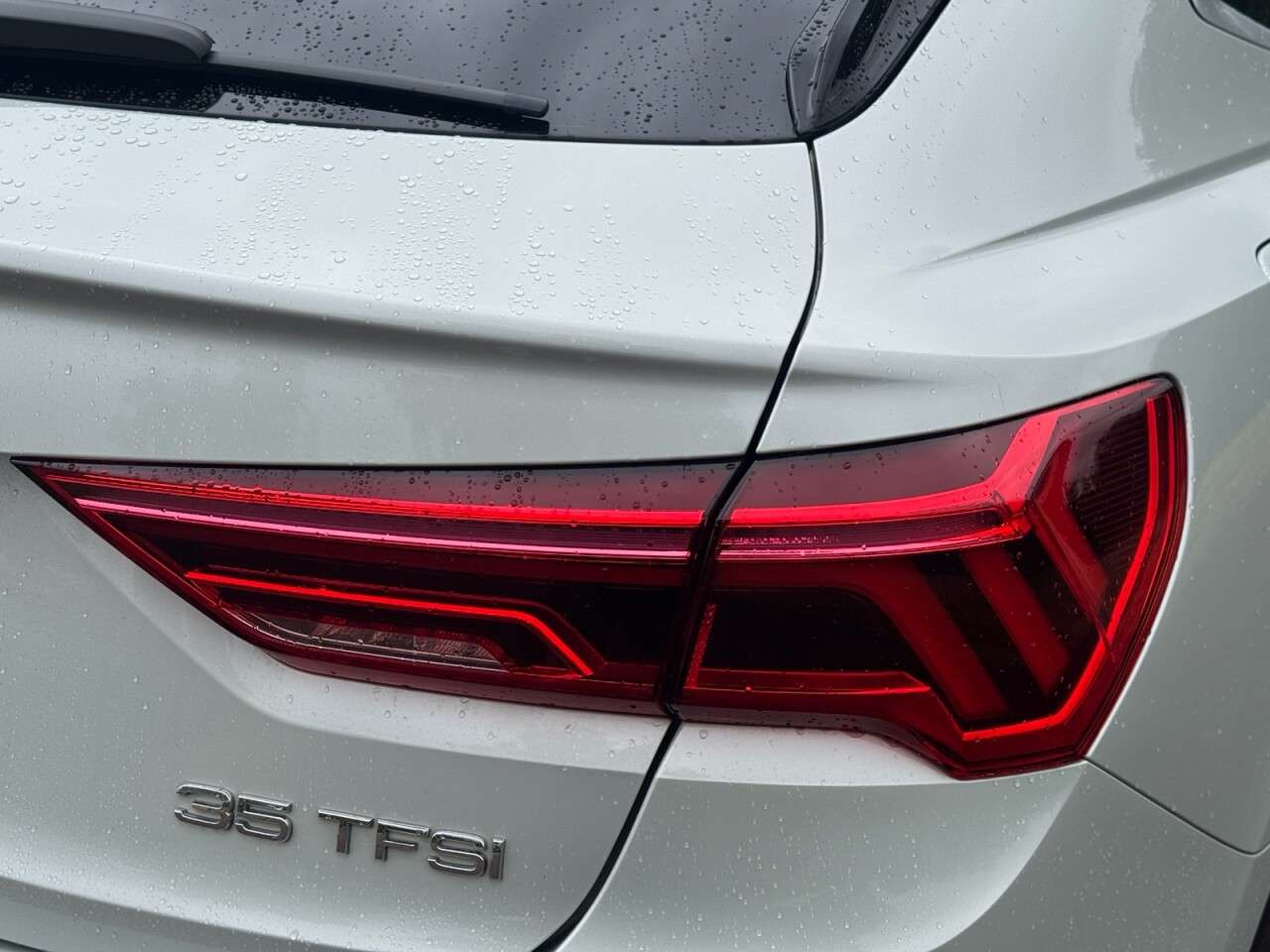 2022 AUDI Q3 2022 AUDI Q3