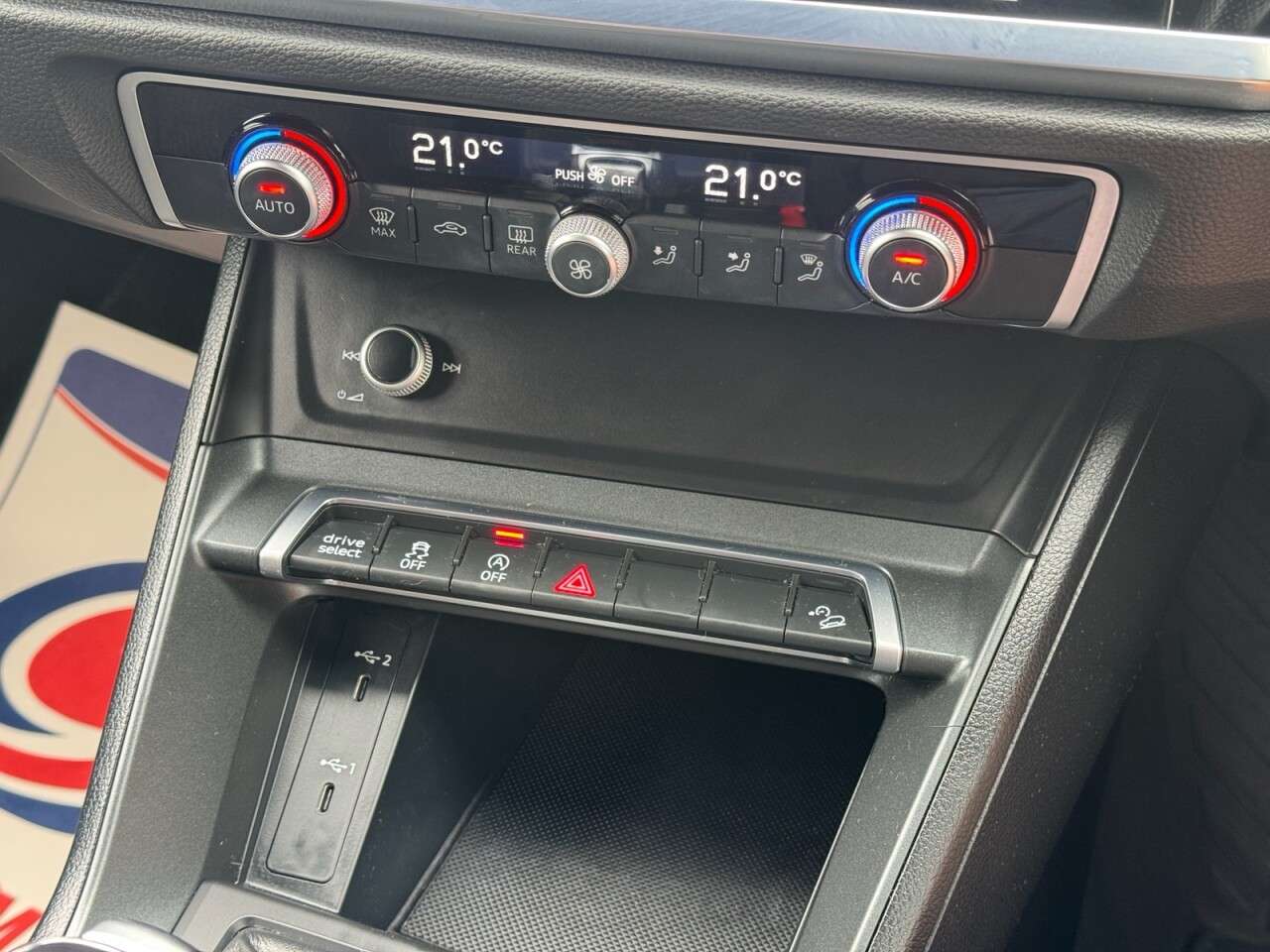 2022 AUDI Q3 2022 AUDI Q3