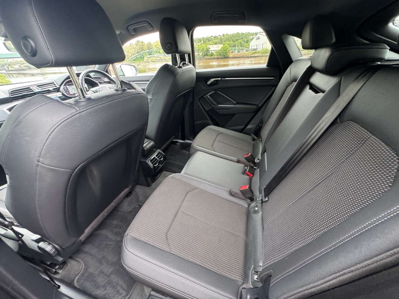 2022 AUDI Q3 2022 AUDI Q3
