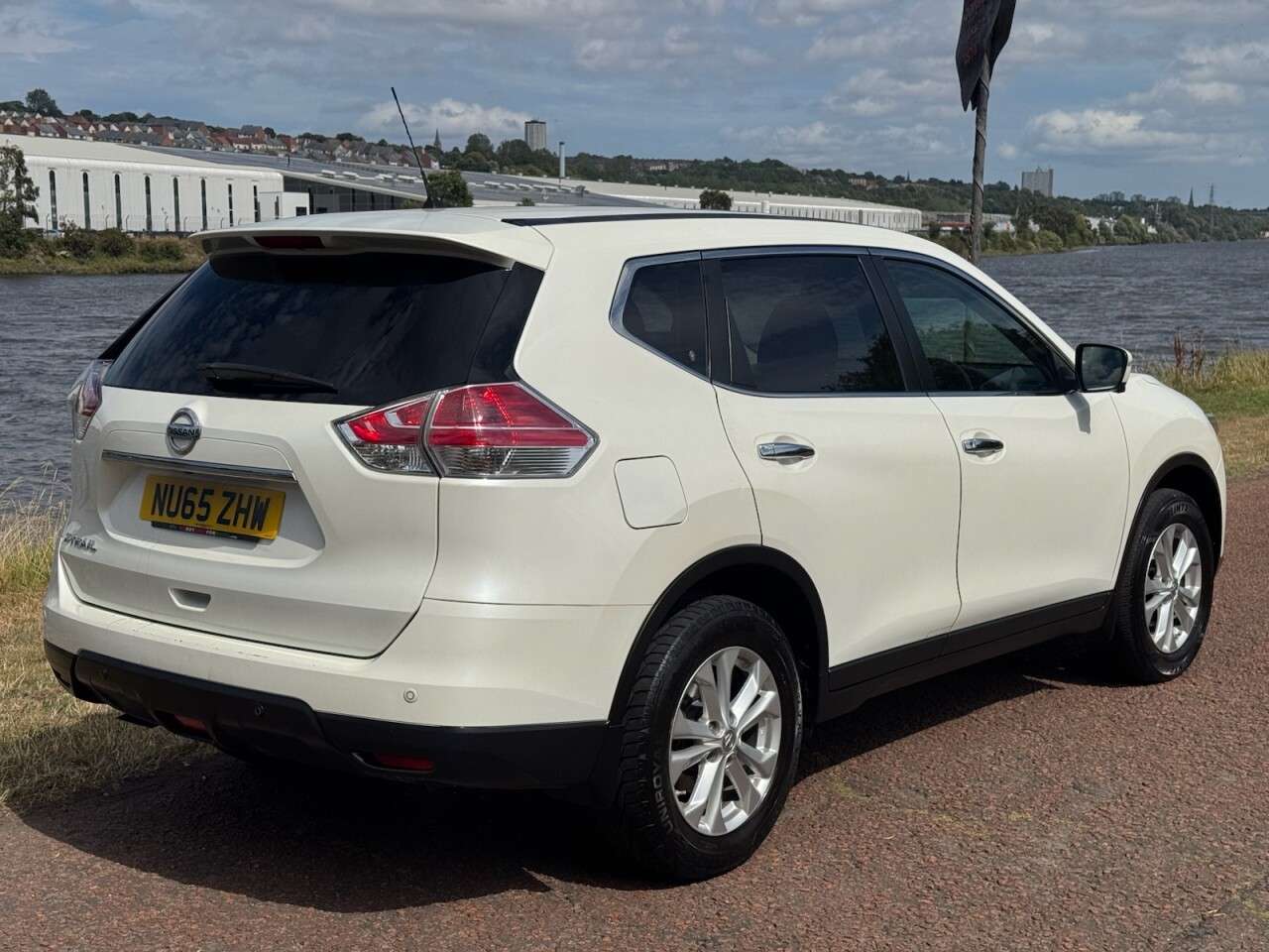 2015 NISSAN X-TRAIL 2015 NISSAN X-TRAIL