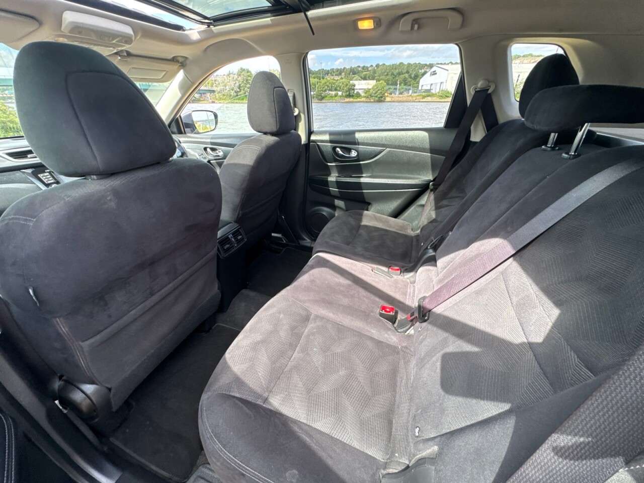 2015 NISSAN X-TRAIL 2015 NISSAN X-TRAIL