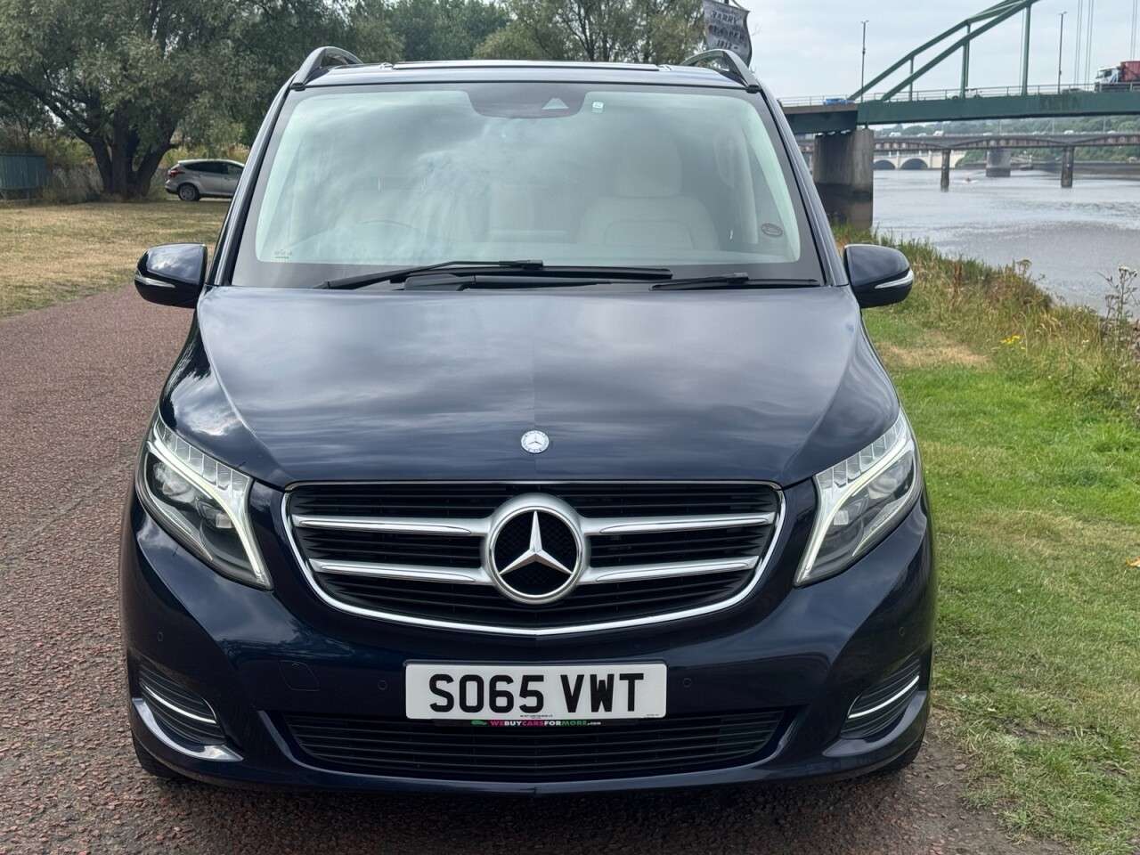 A 2016 MERCEDES-BENZ V CLASS 2.2 V250d BlueTEC Sport MPV 5dr Diesel G-Tronic+ Euro 6 (s/s) 7 Seat (190 p A 2016 MERCEDES-BENZ V CLASS 2.2 V250d BlueTEC Sport MPV 5dr Diesel G-Tronic+ Euro 6 (s/s) 7 Seat (190 p