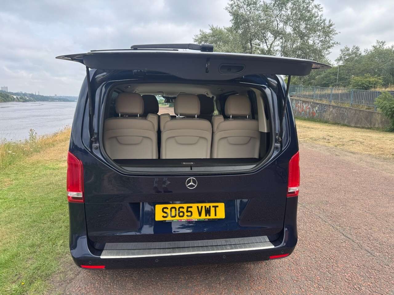 2016 MERCEDES-BENZ V CLASS 2016 MERCEDES-BENZ V CLASS