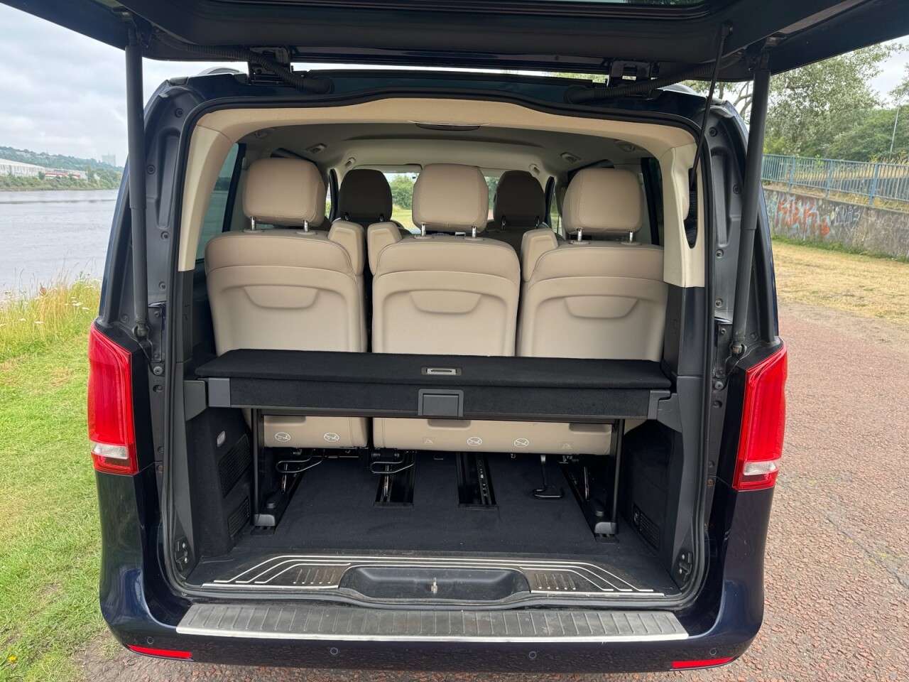2016 MERCEDES-BENZ V CLASS 2016 MERCEDES-BENZ V CLASS
