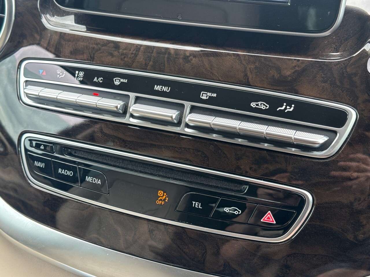 2016 MERCEDES-BENZ V CLASS 2016 MERCEDES-BENZ V CLASS