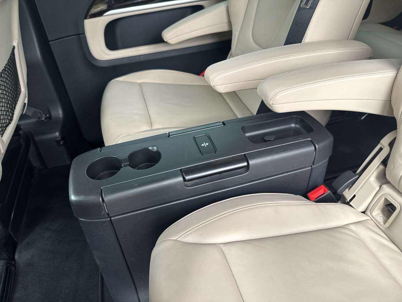 2016 MERCEDES-BENZ V CLASS 2016 MERCEDES-BENZ V CLASS